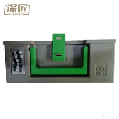 2040000217 Κάλυμμα δοχείου καθαρισμού NCR με κλειδαριά και λαβή, ανταλλακτικά μηχανών ΑΤΜ για κασέτα απόρριψης NCR S1 4450693308 445-0693308